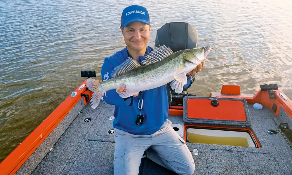 Olen tänaseks LIVE sonareid kasutanud õige mitu aastat. Kes veel ei tea, siis LIVE sonar on selline sonar, mis näitab kala liikumist reaalajas justkui ultraheli